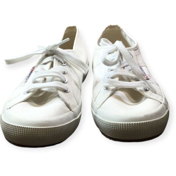 SUPERGA Women’s White 2750 Cotu Classic Canvas Sneakers Size 37.5 EU / 7 US / 5. - Picture 1 of 9